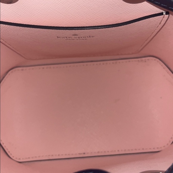 Kate Spade White Crossbody Bag with Colorful Leaf Pattern - Picture 8 of 15